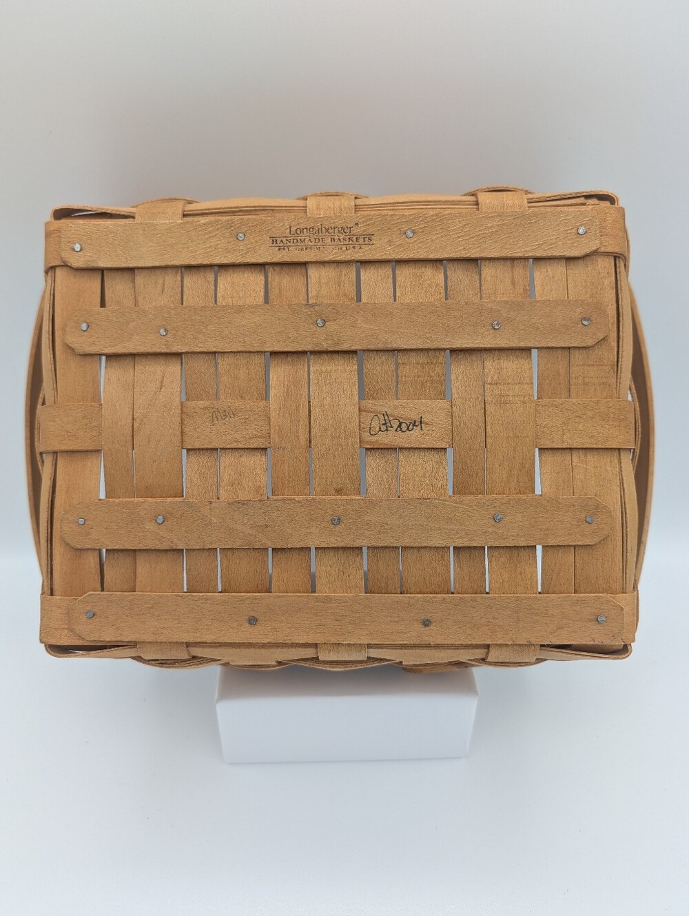 Longaberger Bee 2004 Basket, Liner, Protector Accented w/Red, Blue & Stars - Picture 9 of 9